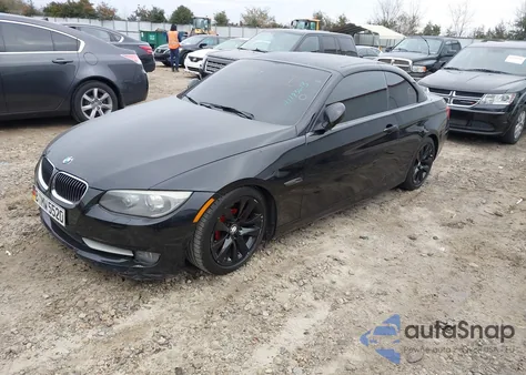 2011 BMW 328 I Sulev z USA, uszkodzony, nr VIN WBADW7C57BE544823